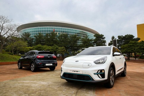 Productieversie van de elektrische Kia Niro EV officieel onthuld! Productieversie van de elektrische Kia Niro EV officieel onthuld!