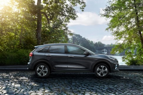 Bestel nu de veelzijdige Kia e-Niro en rij nog dit jaar met 8% bijtelling! Bestel nu de veelzijdige Kia e-Niro en rij nog dit jaar met 8% bijtelling!