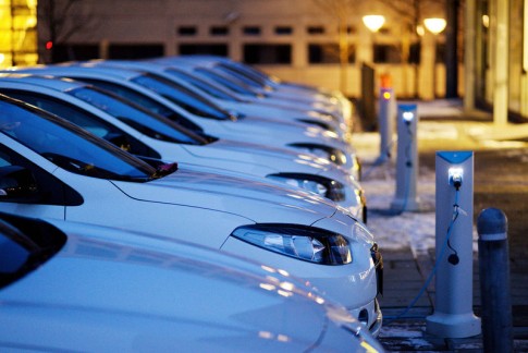 Elektrische auto verkoop ziet grote stijging in Nederland