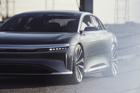 Eindelijk, de super-de-luxe Lucid Air met 640 km actieradius komt eraan Eindelijk, de super-de-luxe Lucid Air met 640 km actieradius komt eraan