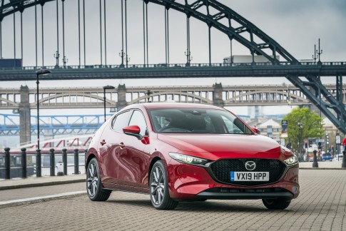 Mazda 3 nu beschikbaar met superzuinige Skyactiv-X motor, in 2020 elektrisch?