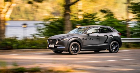 Beter laat dan nooit: Mazda onthult elektrische auto deze maand Beter laat dan nooit: Mazda onthult elektrische auto deze maand
