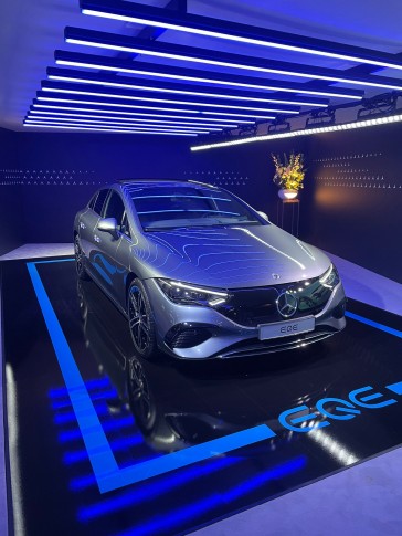 Mercedes-Benz EQE - eerste blik op de luxe elektrische sedan Mercedes-Benz EQE - eerste blik op de luxe elektrische sedan