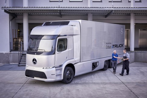 Mercedes-Benz komt met proefserie elektrische vrachtwagens