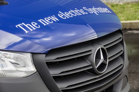 Nieuwe Mercedes Sprinter nu te bestellen, krijgt een elektrische variant