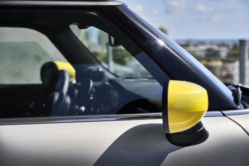 Video: zo ziet de Mini Electric er van binnen uit Video: zo ziet de Mini Electric er van binnen uit