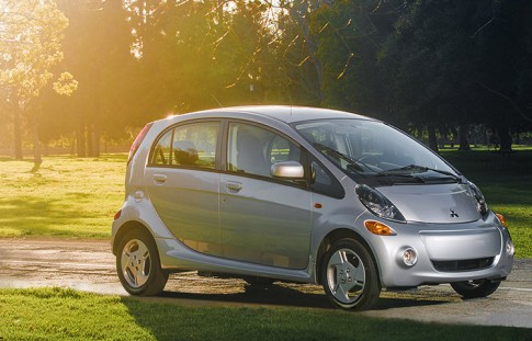 Nieuwe Japanse batterij verdubbelt elektrische auto actieradius Nieuwe Japanse batterij verdubbelt elektrische auto actieradius