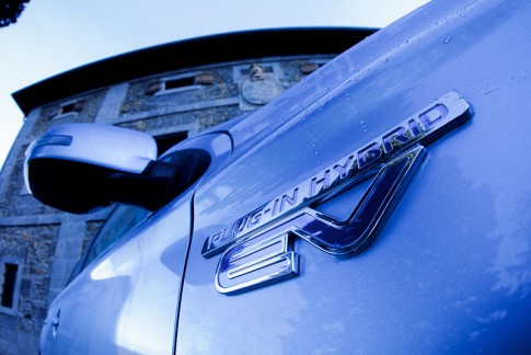 Nieuw Outlander PHEV model Nieuw Outlander PHEV model