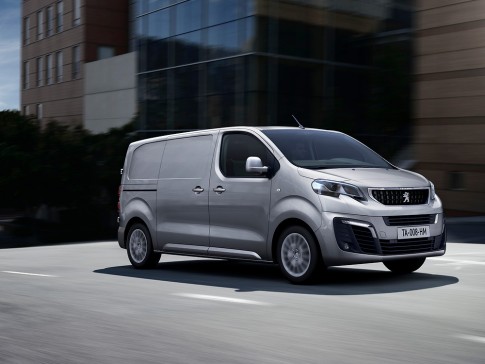 Waarom Peugeot de elektrische bedrijfsauto markt kan gaan veroveren Waarom Peugeot de elektrische bedrijfsauto markt kan gaan veroveren