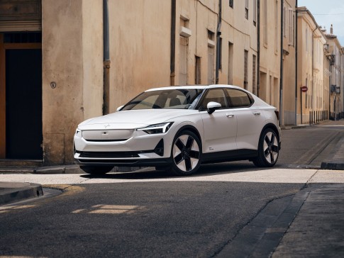 Polestar 2 blijft verbeteren: voortaan tot 654 km actieradius Polestar 2 blijft verbeteren: voortaan tot 654 km actieradius