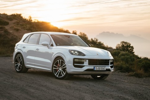 Elektrische Porsche Cayenne komt in 2026 naar Nederland!