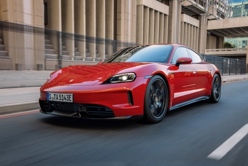 Luister zelf: de Porsche Taycan kan straks schakelen