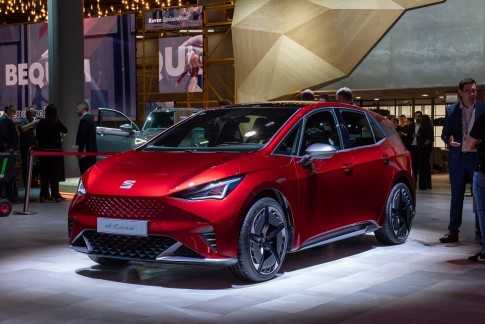 Video: Seat el-Born in detail bekeken, sportieve dubbelganger van VW ID.3 Video: Seat el-Born in detail bekeken, sportieve dubbelganger van VW ID.3