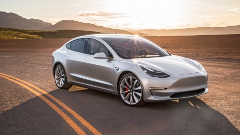 Tesla Model 3 batterij getest door eigenaren, wat is het echte bereik? Tesla Model 3 batterij getest door eigenaren, wat is het echte bereik?