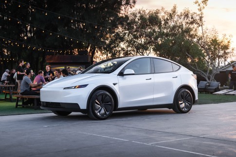 Nieuwe Tesla Model Y Standard maakt de auto nog voordeliger om te leasen Nieuwe Tesla Model Y Standard maakt de auto nog voordeliger om te leasen