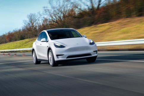 Nieuwe Tesla Model Y met 600 km actieradius nu te bestellen!