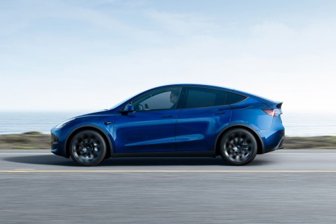 Eerste Tesla Model Y exemplaren worden al geleverd in Nederland!