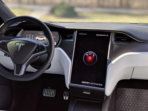 Sentry Mode bewaakt nu ook de Tesla Model S en Model X