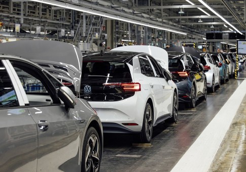 Volkswagen ID.3 maakt vliegende start als bestverkochte auto in oktober Volkswagen ID.3 maakt vliegende start als bestverkochte auto in oktober