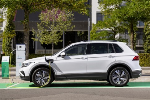 Volkswagen Tiguan eHybrid: 245 pk sterke plug-in hybride nu te bestellen Volkswagen Tiguan eHybrid: 245 pk sterke plug-in hybride nu te bestellen