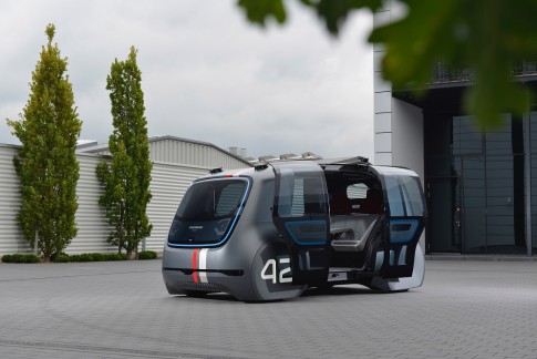 Volkswagen haalt expert in zelfrijdende auto's weg bij Apple