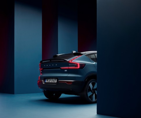 Volvo gaat volledig elektrisch met de nieuwe C40 Recharge Volvo gaat volledig elektrisch met de nieuwe C40 Recharge