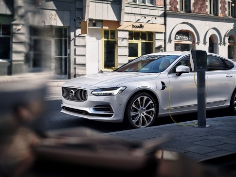Elektrische sedan Volvo ES90: eerste details onthuld!