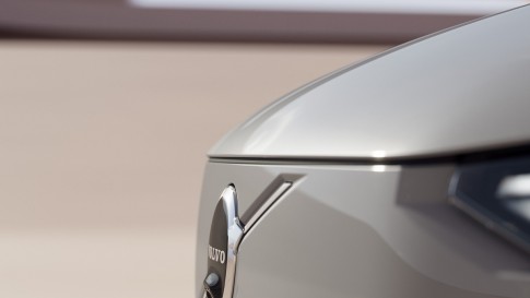 Elektrische Volvo EX90 laat zich zien in eerste teaserbeelden