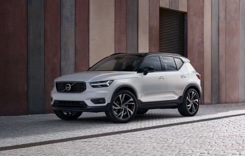 De Auto van het Jaar 2018 is... De Volvo XC40! Lease de SUV bij ActivLease