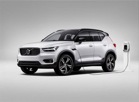 Elektrische Volvo XC40 volgende maand onthuld, gaat voor de veiligste Volvo ooit Elektrische Volvo XC40 volgende maand onthuld, gaat voor de veiligste Volvo ooit