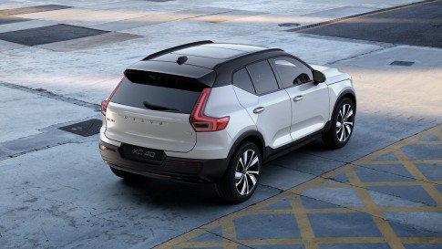 Alles over de elektrische Volvo XC40 Recharge in één filmpje