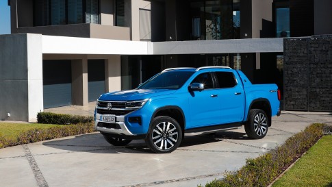 Volkswagen Amarok is officieel terug: pick-up is groter en moderner dan ooit Volkswagen Amarok is officieel terug: pick-up is groter en moderner dan ooit