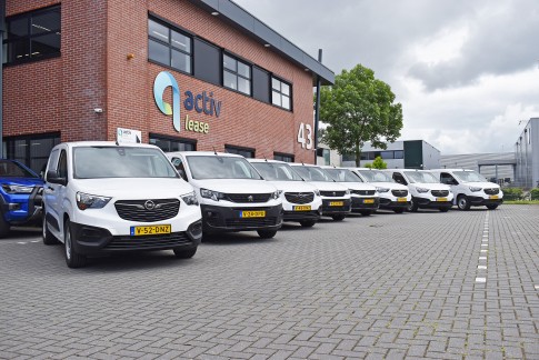 Euro 6-busjes mogen langer de binnenstad in, elektrisch blijft de slimste keuze Euro 6-busjes mogen langer de binnenstad in, elektrisch blijft de slimste keuze