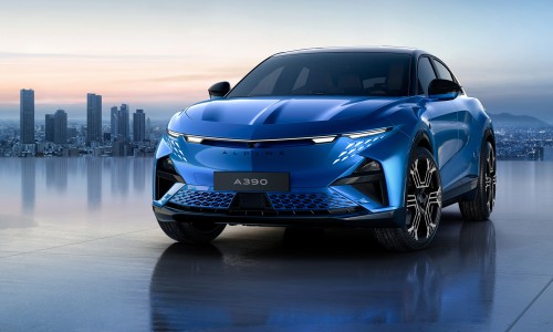 Alpine A390 onthuld: de eerste elektrische gezinsauto van Alpine Alpine A390 onthuld: de eerste elektrische gezinsauto van Alpine