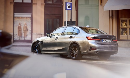 LEASEDEAL: BMW 330e eDRIVE Edition met voordeel tot ruim 7.000 euro