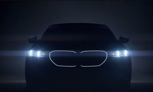 De BMW i5 is voor het eerst te zien in korte teaser De BMW i5 is voor het eerst te zien in korte teaser