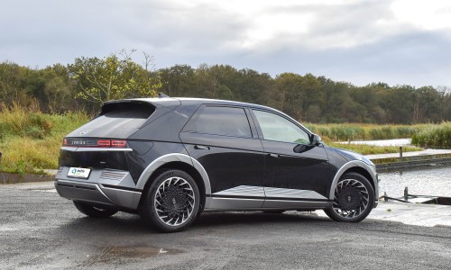"Elektrische auto's gaan meer kilometers mee dan benzineauto's"