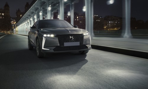 De DS 4 is terug met nieuw design en PHEV uitvoering De DS 4 is terug met nieuw design en PHEV uitvoering