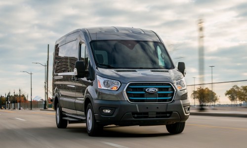 De elektrische Ford e-Transit komt in 25 uitvoeringen naar Nederland