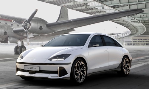 Hyundai IONIQ 6: gewaagd en nóg gestroomlijnder dan de Mercedes EQE Hyundai IONIQ 6: gewaagd en nóg gestroomlijnder dan de Mercedes EQE