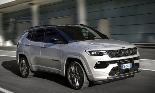 Jeep Compass krijgt make-over met volledig nieuw interieur Jeep Compass krijgt make-over met volledig nieuw interieur