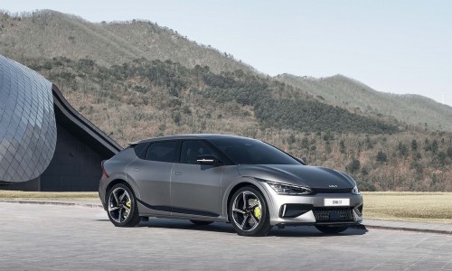 Vanafprijs Kia EV6 GT: absolute topversie met bijna 600 pk Vanafprijs Kia EV6 GT: absolute topversie met bijna 600 pk