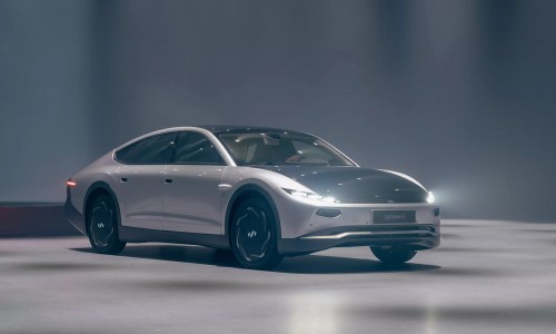 Nederlandse Lightyear zonneauto klaar voor productie!