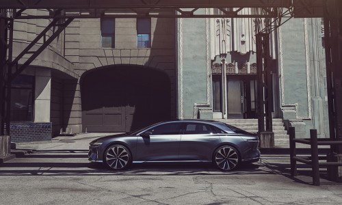 Lucid Air verslaat Tesla met gemak dankzij 837 kilometer actieradius Lucid Air verslaat Tesla met gemak dankzij 837 kilometer actieradius
