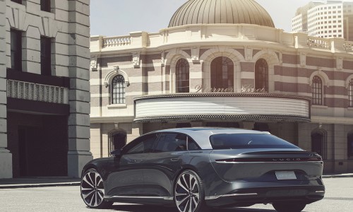 Lucid Air krijgt een nieuwe topversie met 3 motoren