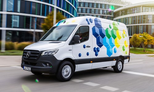 Vernieuwde Mercedes-Benz eSprinter krijgt 400 kilometer actieradius Vernieuwde Mercedes-Benz eSprinter krijgt 400 kilometer actieradius