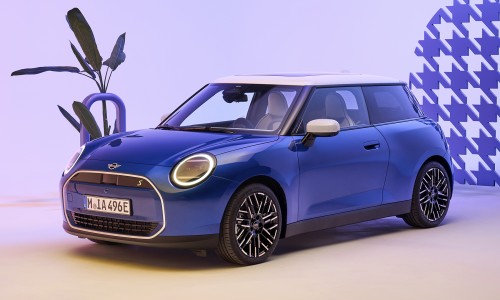 De nieuwe elektrische Mini Cooper SE is er vanaf 38.990 euro De nieuwe elektrische Mini Cooper SE is er vanaf 38.990 euro