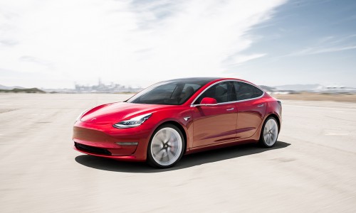 De Tesla Model 3 is nu al zakenauto van het jaar 2021