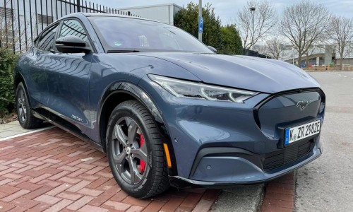 Nieuw onderzoek: bijna alle EV bestuurders willen elektrisch blijven rijden Nieuw onderzoek: bijna alle EV bestuurders willen elektrisch blijven rijden