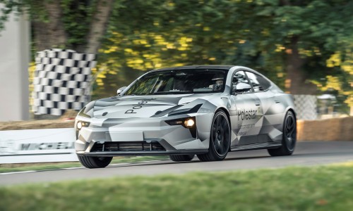 De Polestar 5 met 884 pk wordt losgelaten op Goodwood